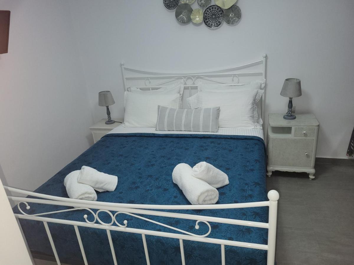 Christina'S Luxury Village House Plaka  Bagian luar foto