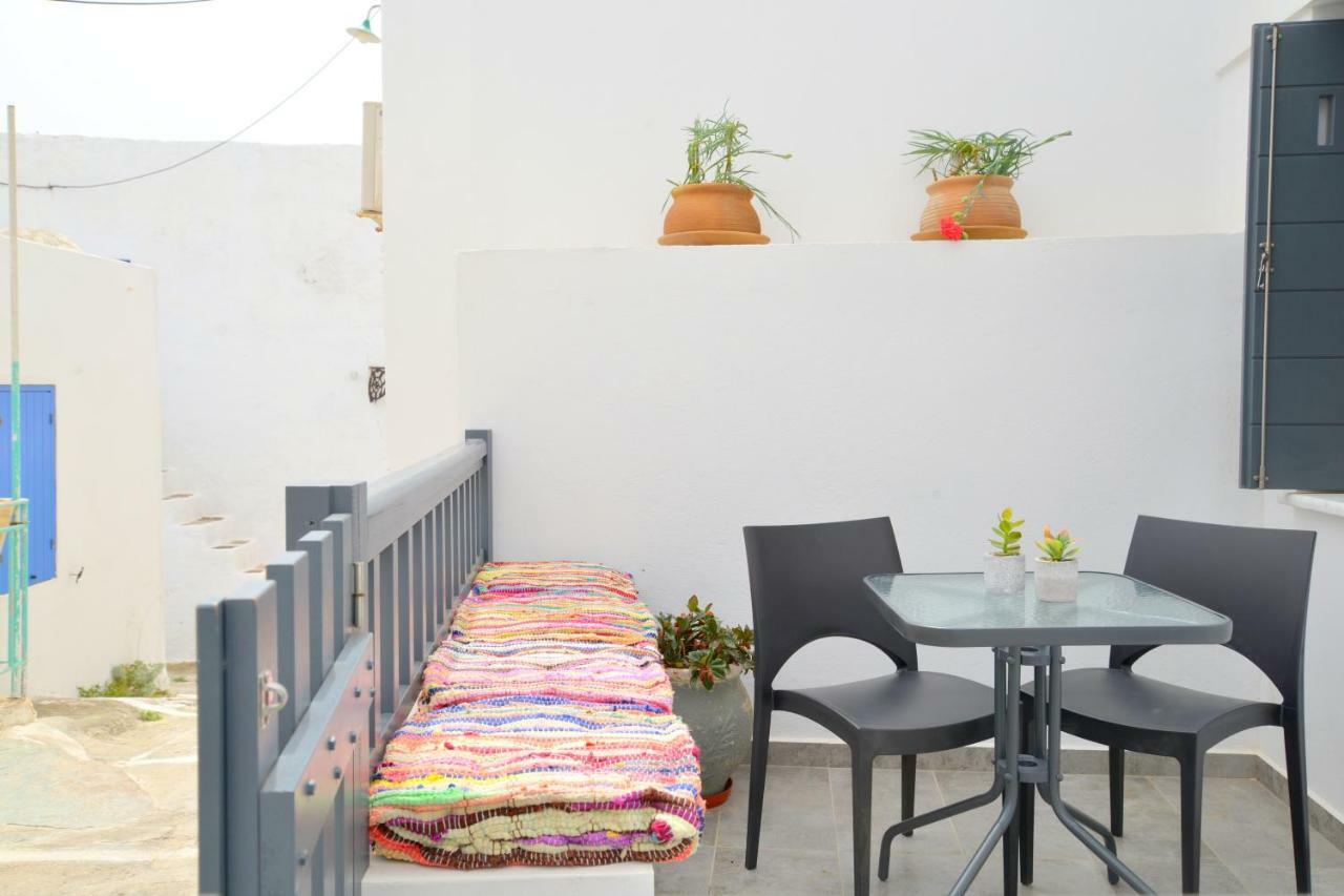 Christina'S Luxury Village House Plaka  Bagian luar foto