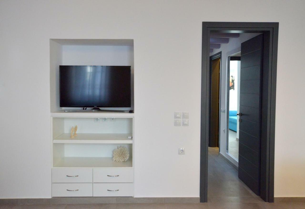 Christina'S Luxury Village House Plaka  Bagian luar foto