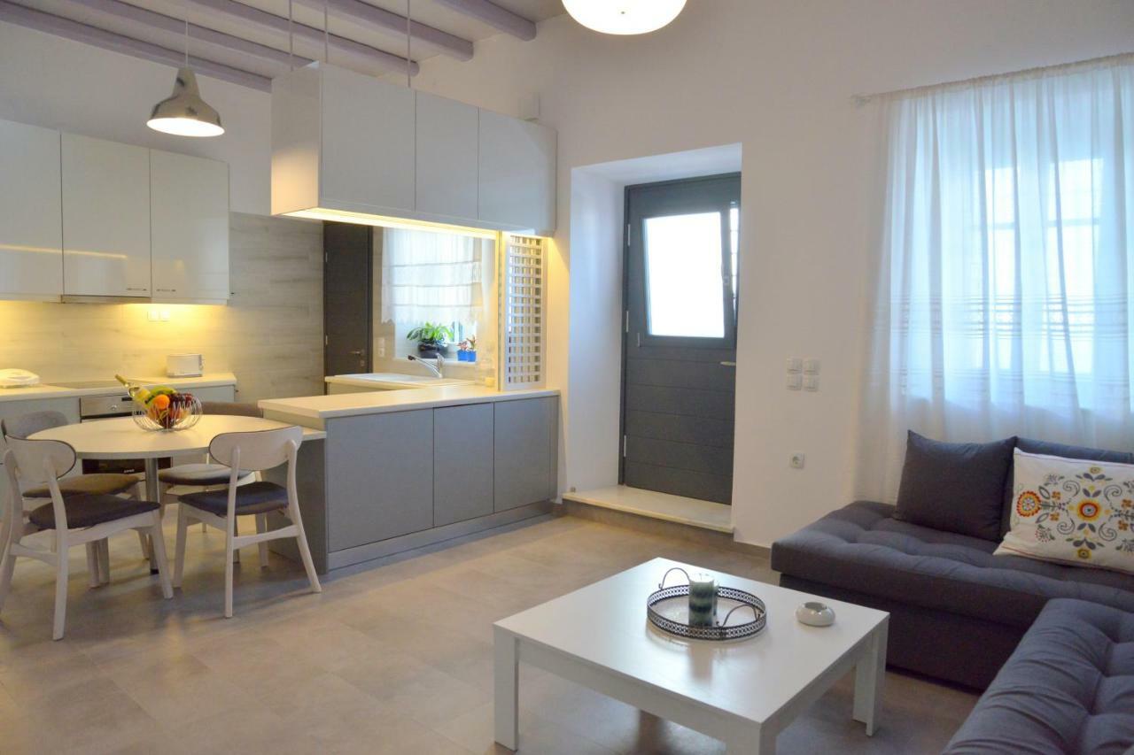 Christina'S Luxury Village House Plaka  Bagian luar foto
