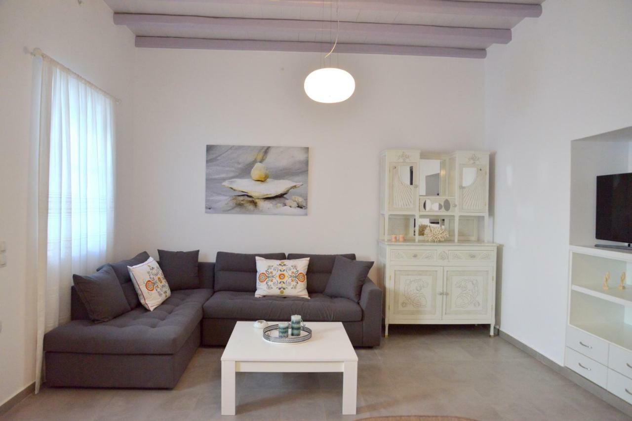 Christina'S Luxury Village House Plaka  Bagian luar foto